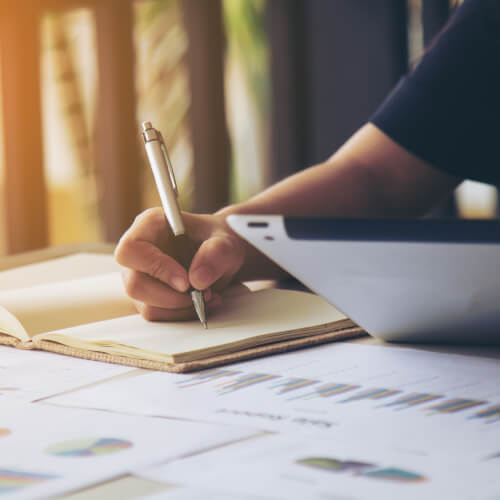 Yabancı Çalışma ve Oturma İzinleri